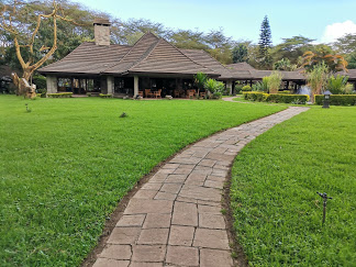 SIMBA LODGE